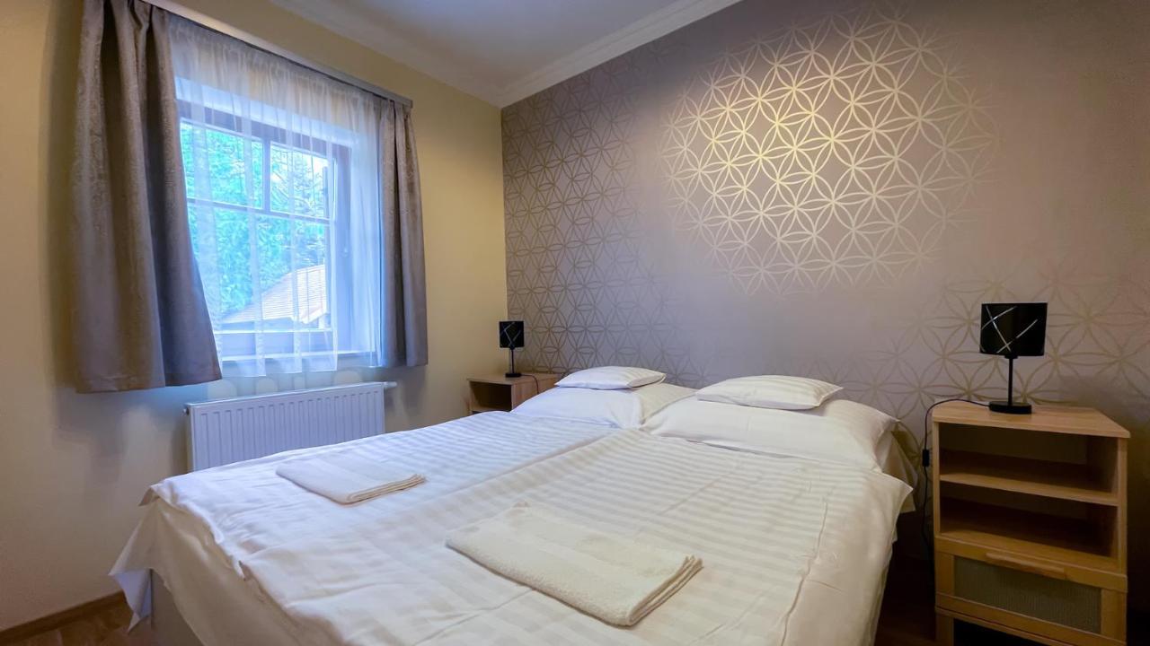 Ozkut Apartmanhaz Olmod Exterior photo